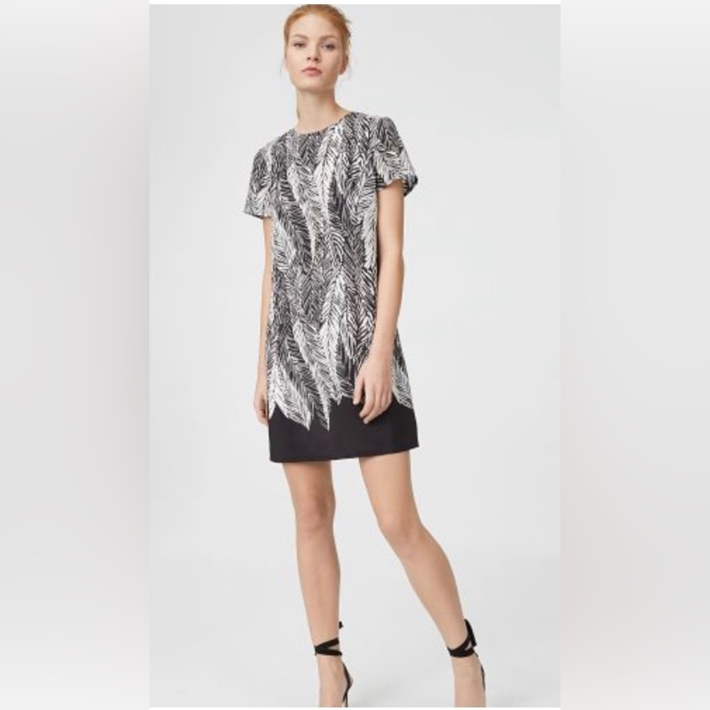 Club Monaco mini shift dress, size 0